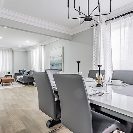 Victoria Park Suite トロント エクステリア 写真